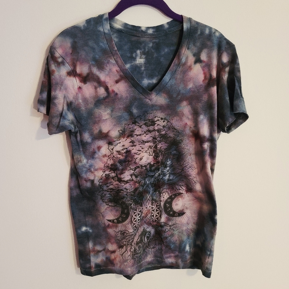 Tie Dye Tree of Life V-neck